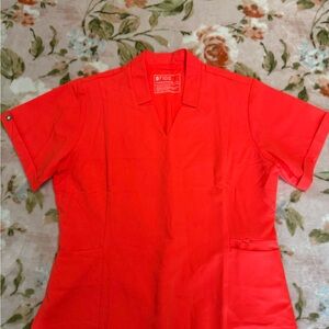 Figs fiery coral size XL Inala slim fit scrub top new without tags attached